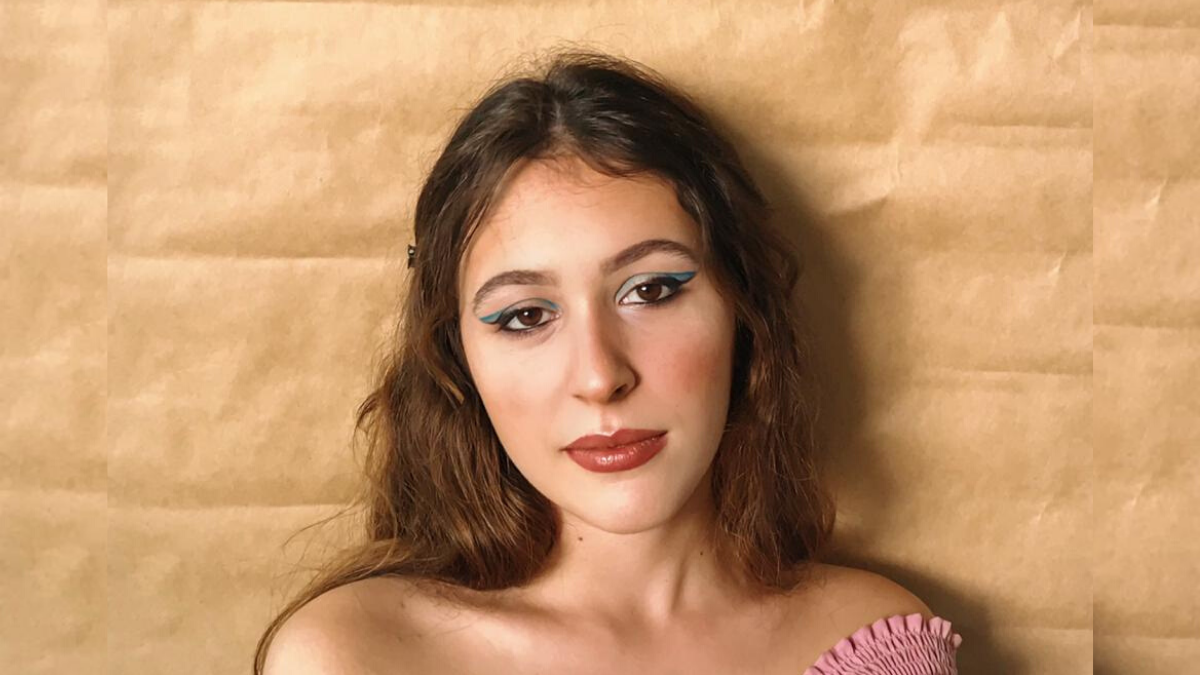 Delineador colorido, está na moda!