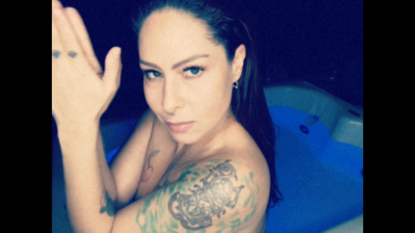 Pitty lança clipe com imagens feitas pelos fãs