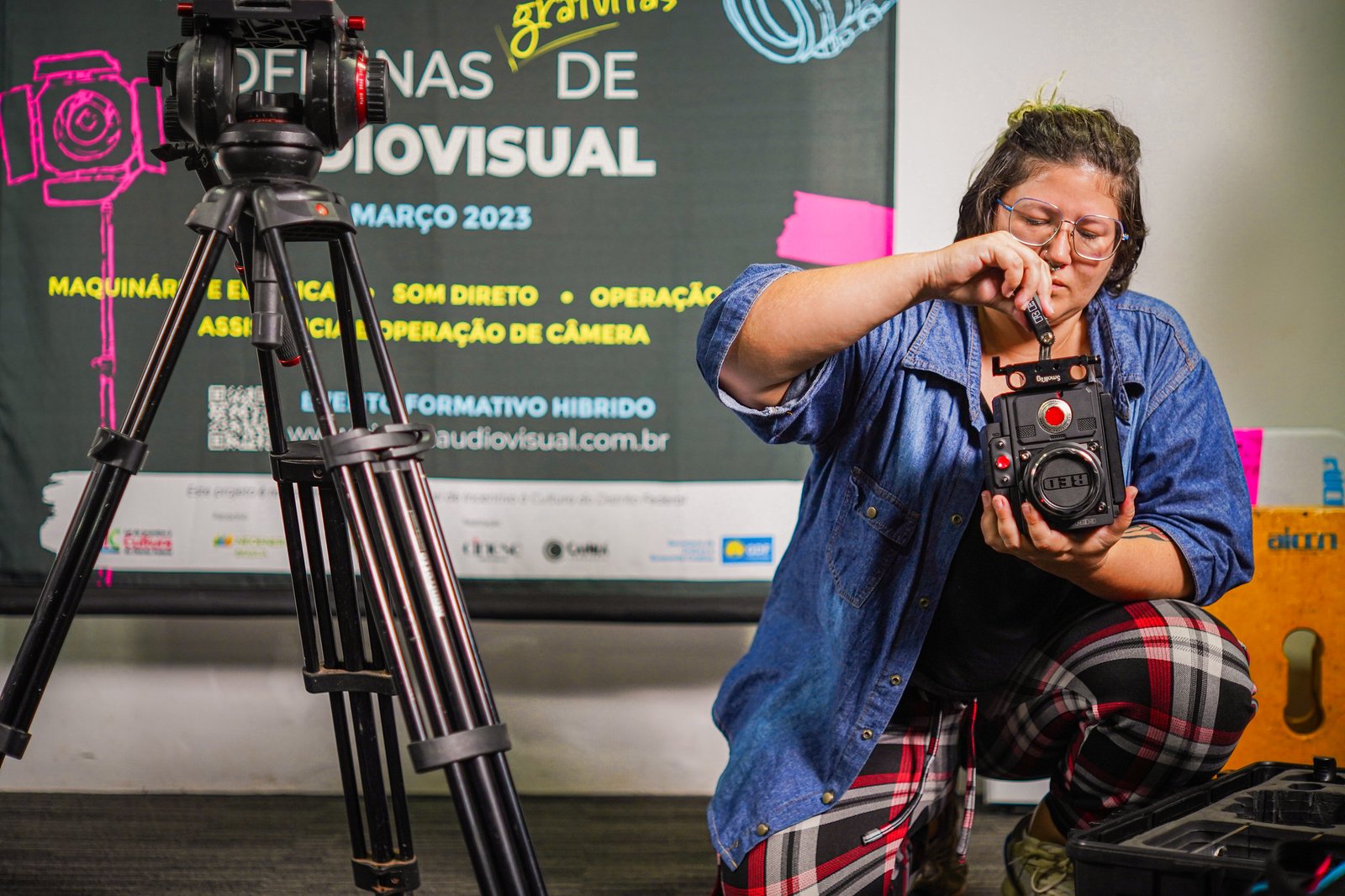 Projeto o disponibiliza oficinas online gratuitas sobre áreas técnicas do audiovisual 